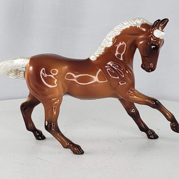 Breyer Breyerfest Gateway To India Vivaan 2017 Stablemate #711254 - Picture 3 of 7